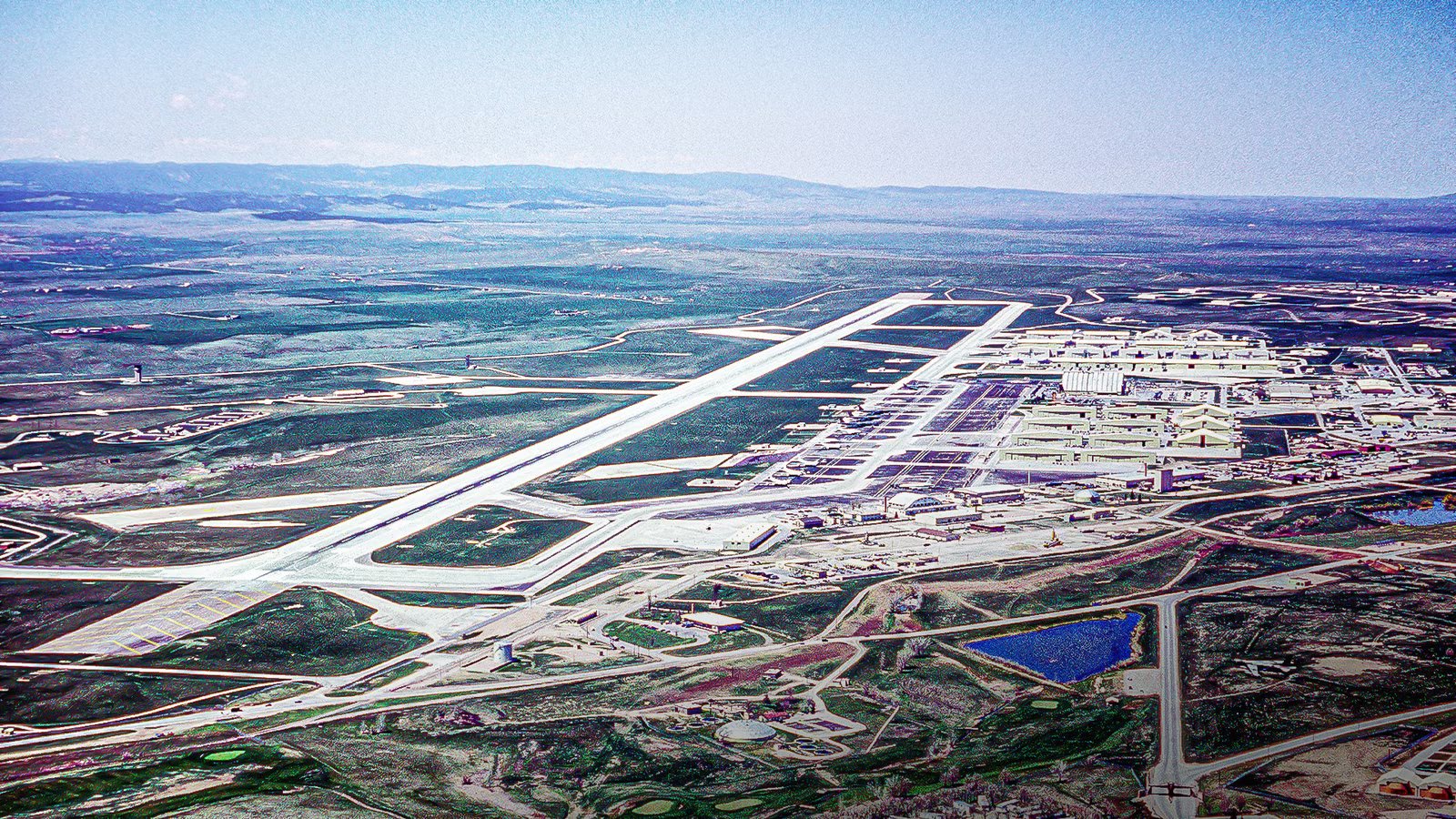 Top 5: These Are The Largest US Air Force Bases By Runway Length