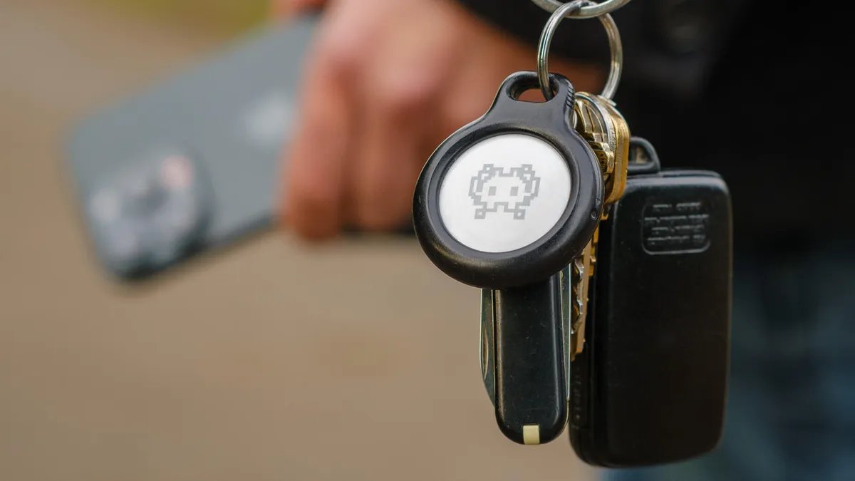 Apple AirTags: A Step-by-Step Guide on How They Work and Why