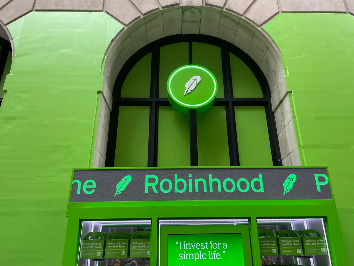 Robinhood stock surges after SEC removes limit on day trading activity
