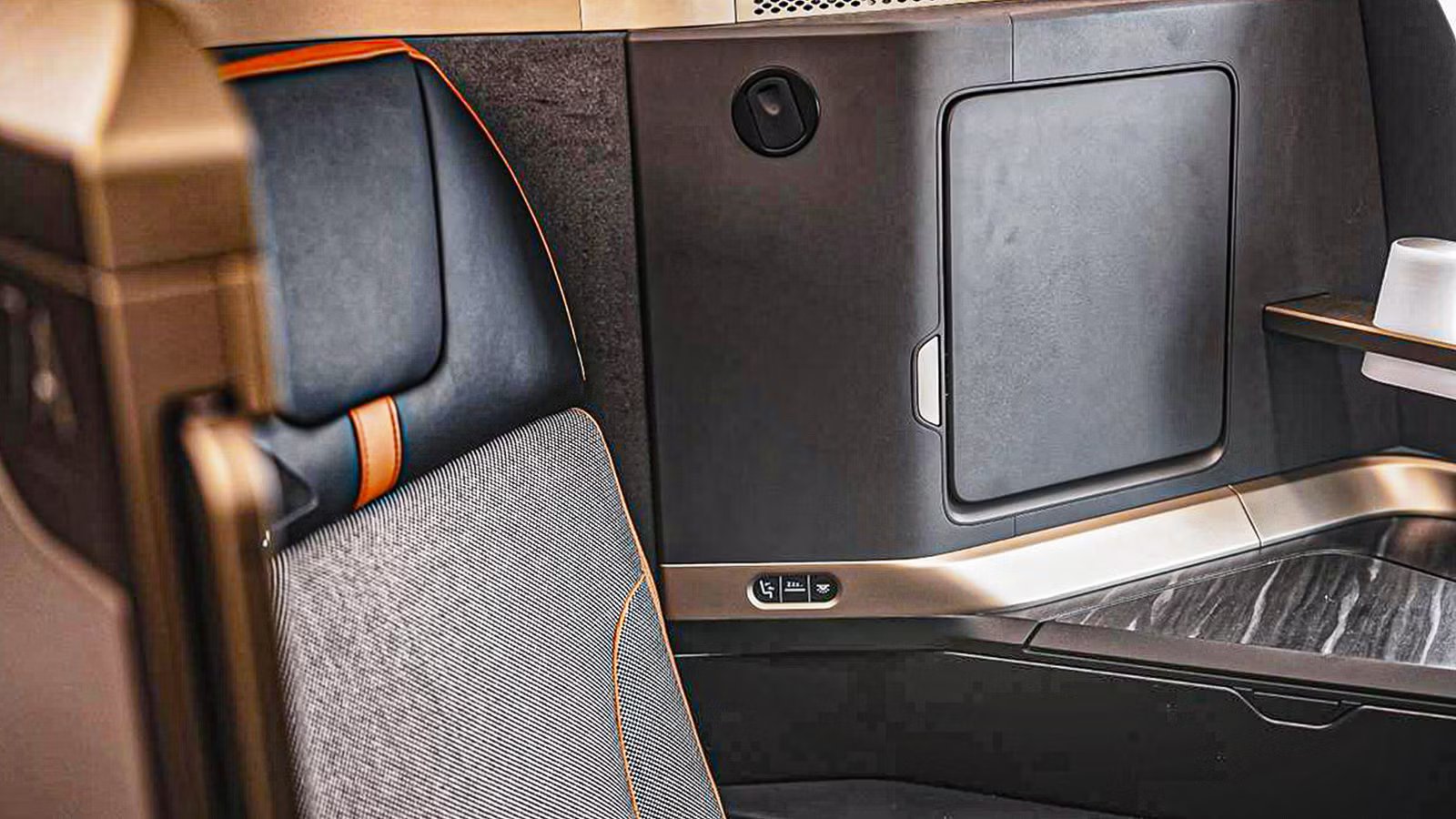 This Airline Has The World’s Most Innovative Business Class Seat In 2026