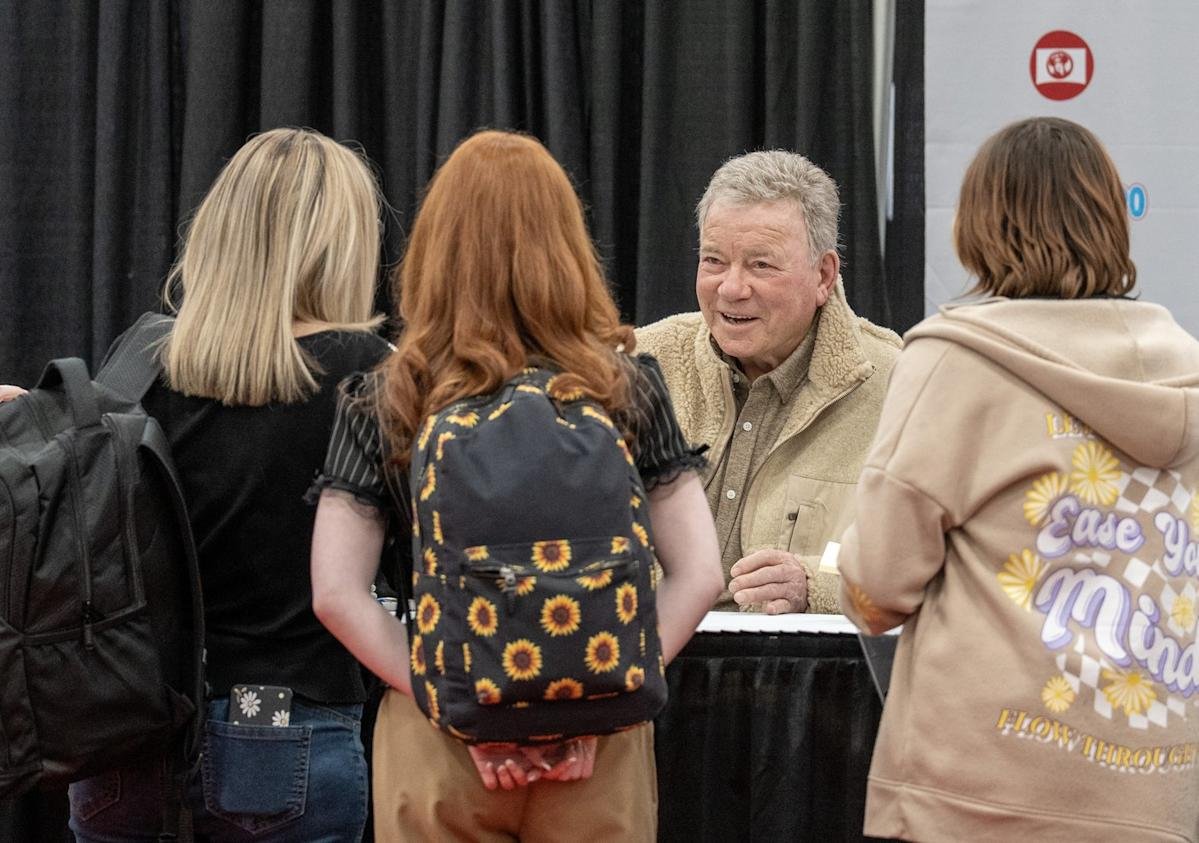 Famed Canadian actor William Shatner recalls co-star hijinks in discussion with fans