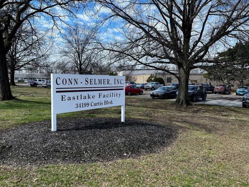 A Trump pledge is falling flat as Ohio musical instrument plant closes