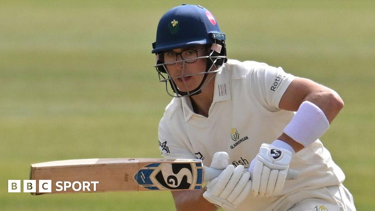 County Championship: Glamorgan set 478 to win against Nottinghamshire