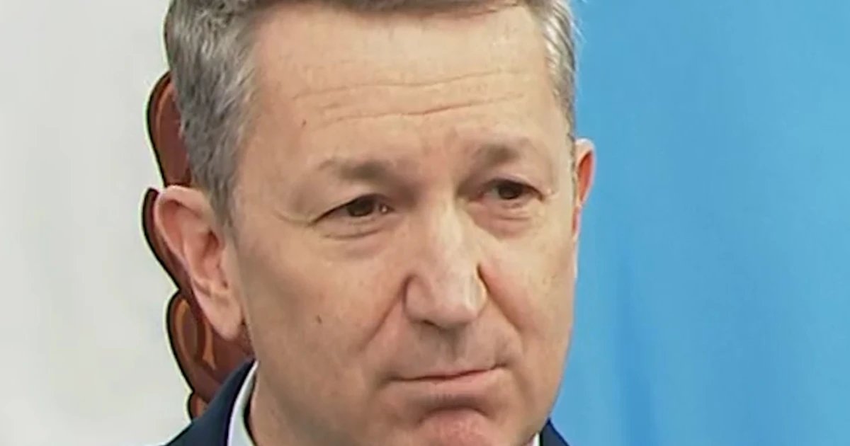 Caine says how much coffee and nicotine the military has consumed