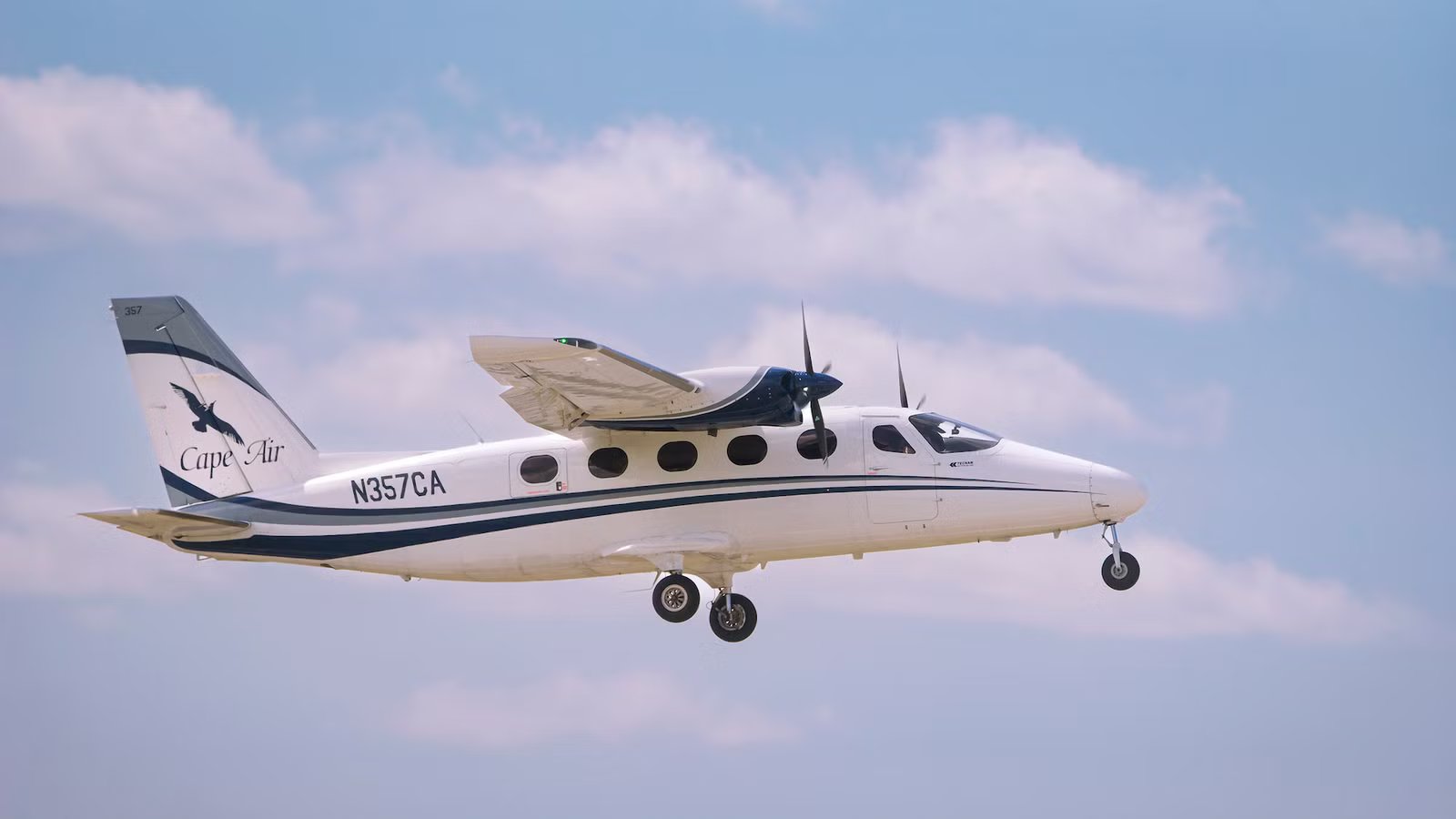 Window Pops Open On Cape Air Flight From Nantucket To Boston, Forcing Pilot To Return