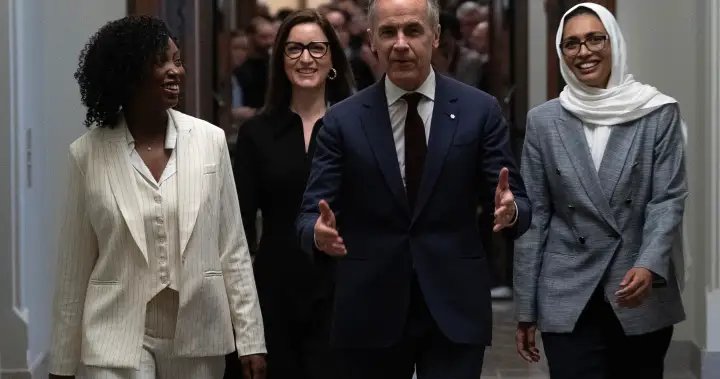 3 new Liberal MPs take their seats after byelections that secured majority – National