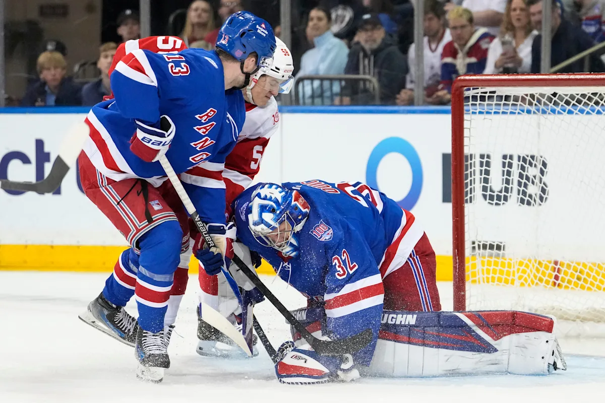 Reinhardt’s 2nd goal leads Panthers past the Rangers 3-2, spoils Jonathan Quick’s last game in net