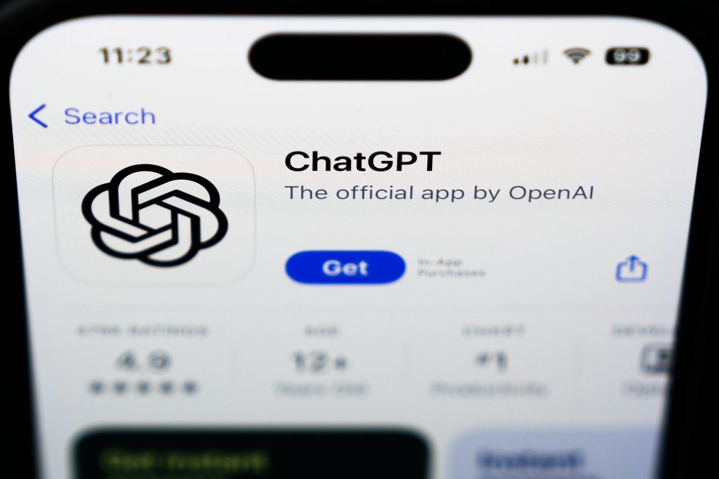 Young Canadians want AI companies to make their chatbots less addictive: report