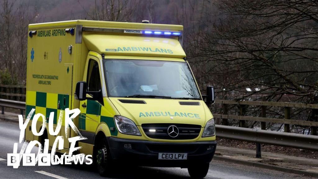 Welsh Ambulance Service announces freeze on newly-qualified paramedic recruitment