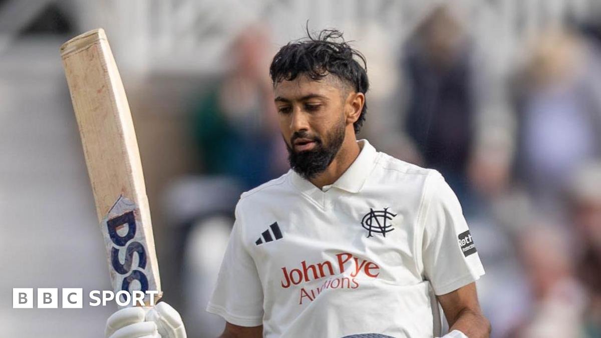 County Championship: Hameed & Duckett lead Notts fightback against Bears