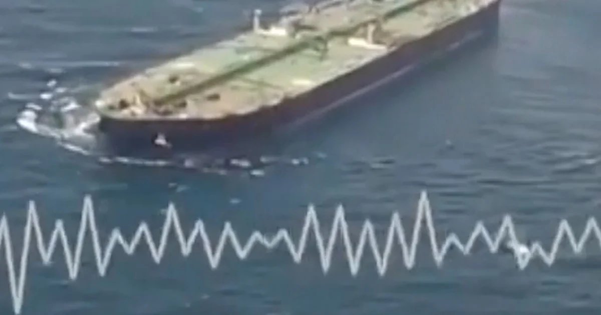 Video shows U.S. enforcing its Strait of Hormuz blockade
