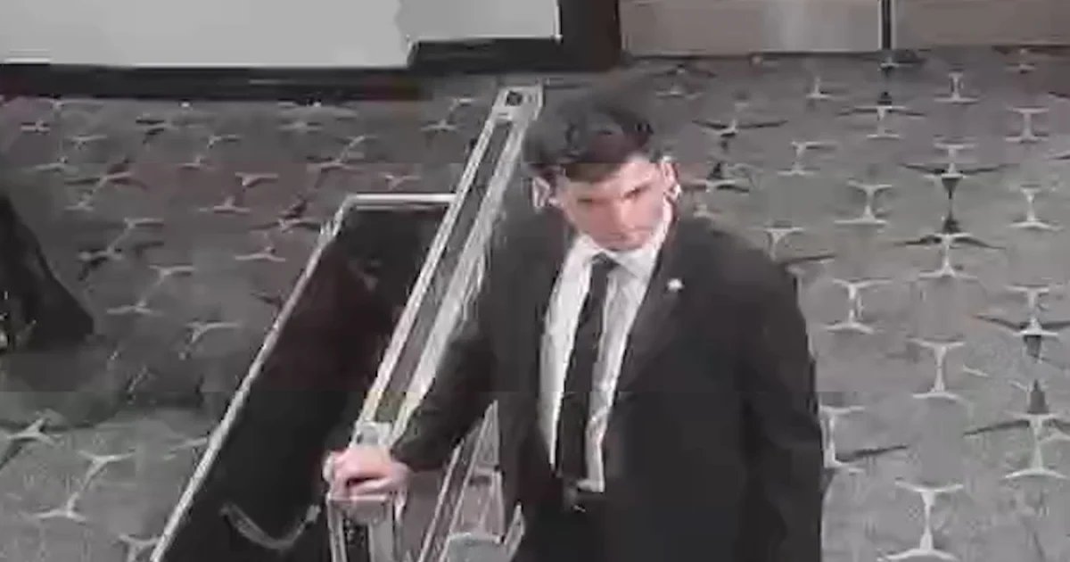 Video shows shooting suspect running through security