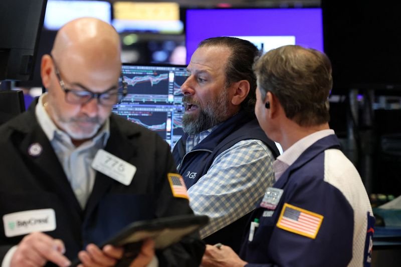 Morning Bid: Whirlwind Wednesday