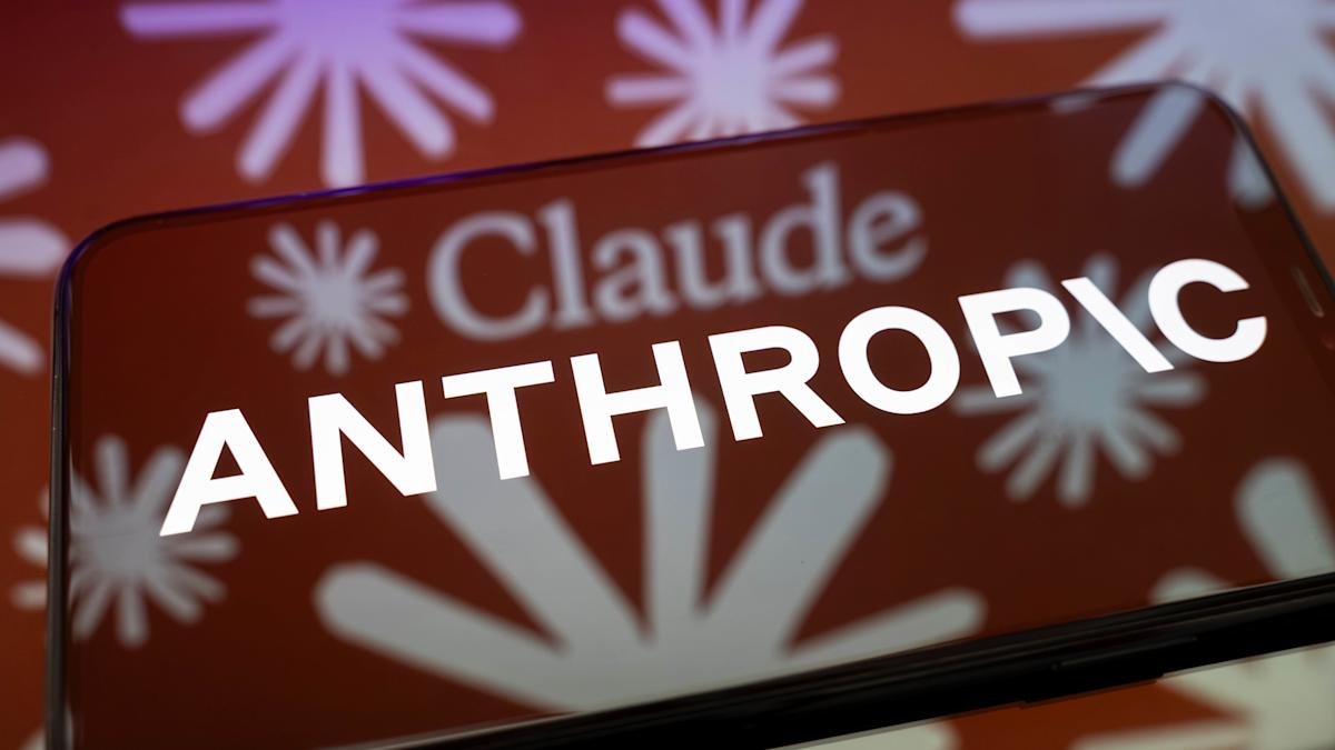 Anthropic unveils Claude Opus 4.7 after concerns about its Mythos AI
