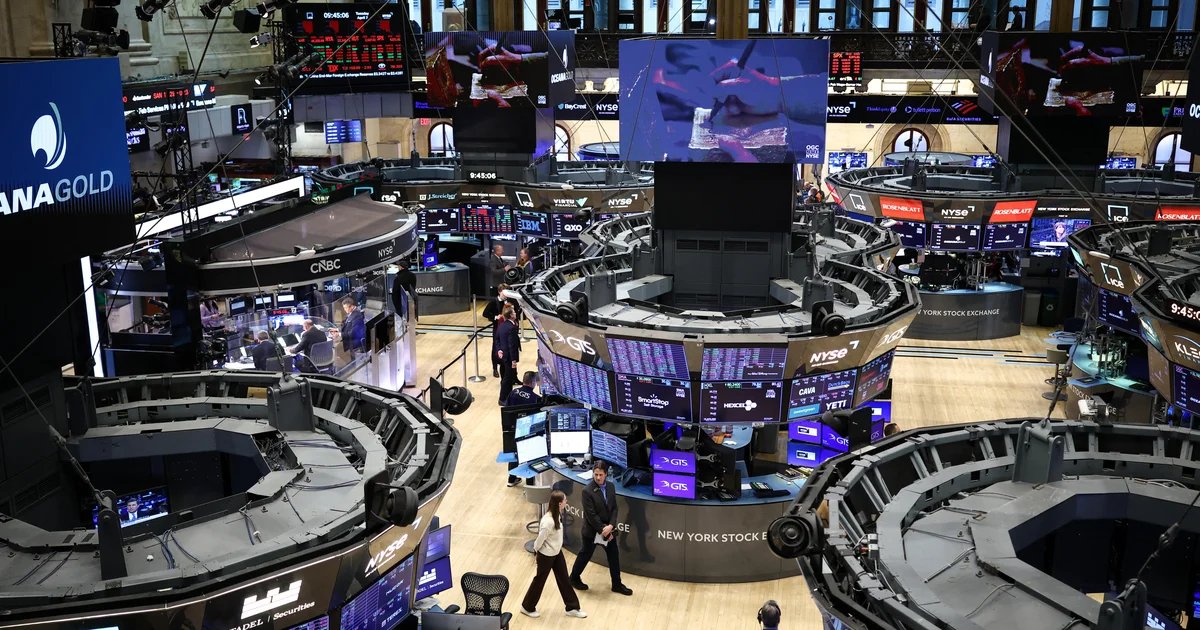 U.S stocks rally, oil prices tumble below $100 per barrel after Iran ceasefire