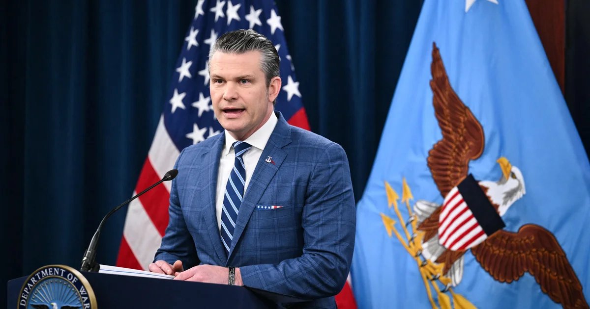 Judge says Pentagon must restore press access