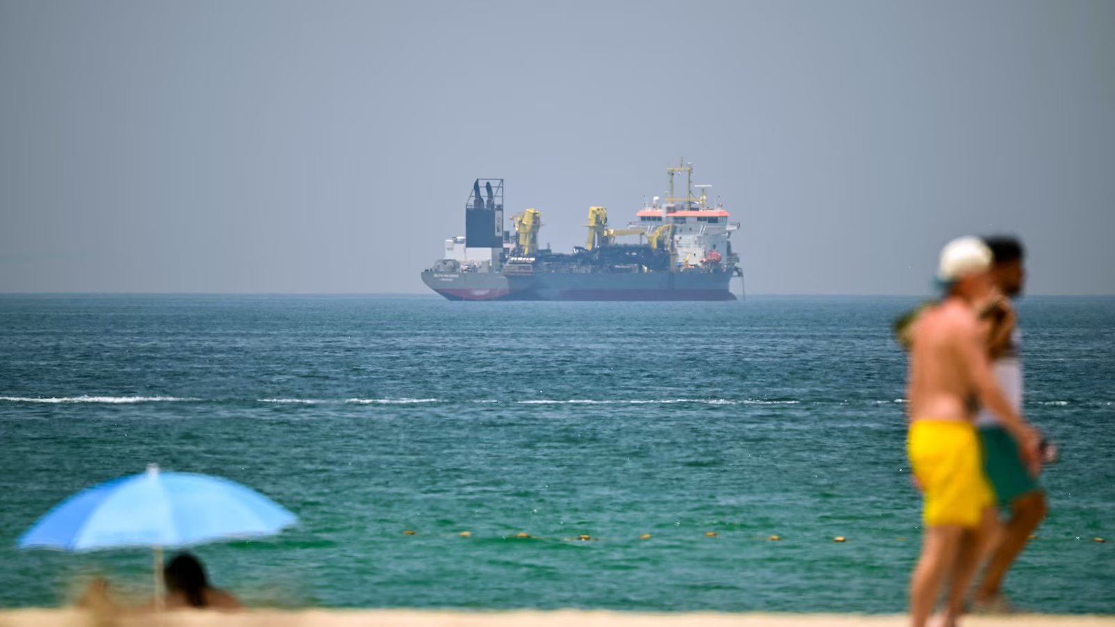 Seafarer talks being trapped on the Strait of Hormuz: ‘There is no safe place here’