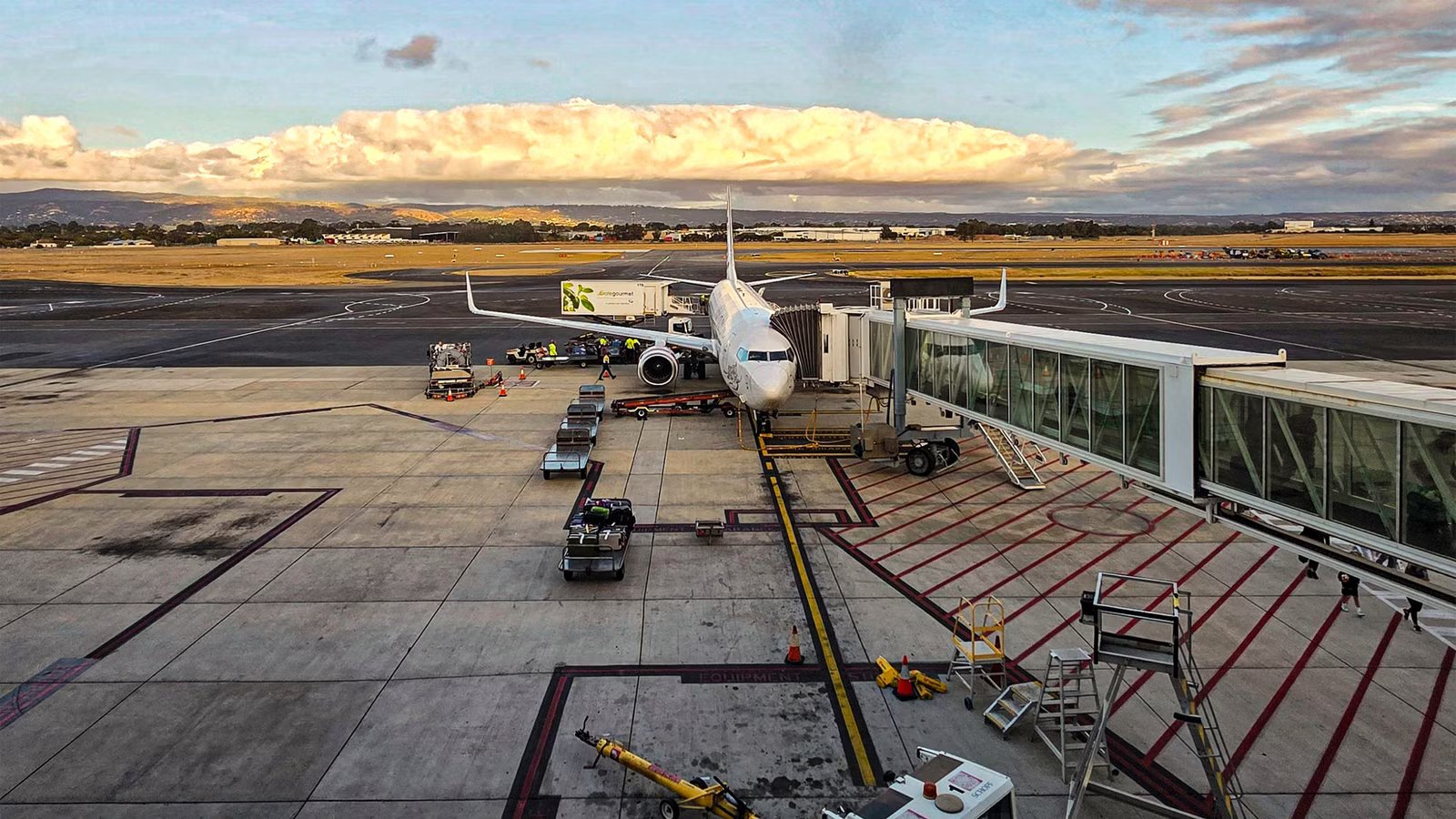 This Is How We Prepare An Aircraft In 30 Minutes