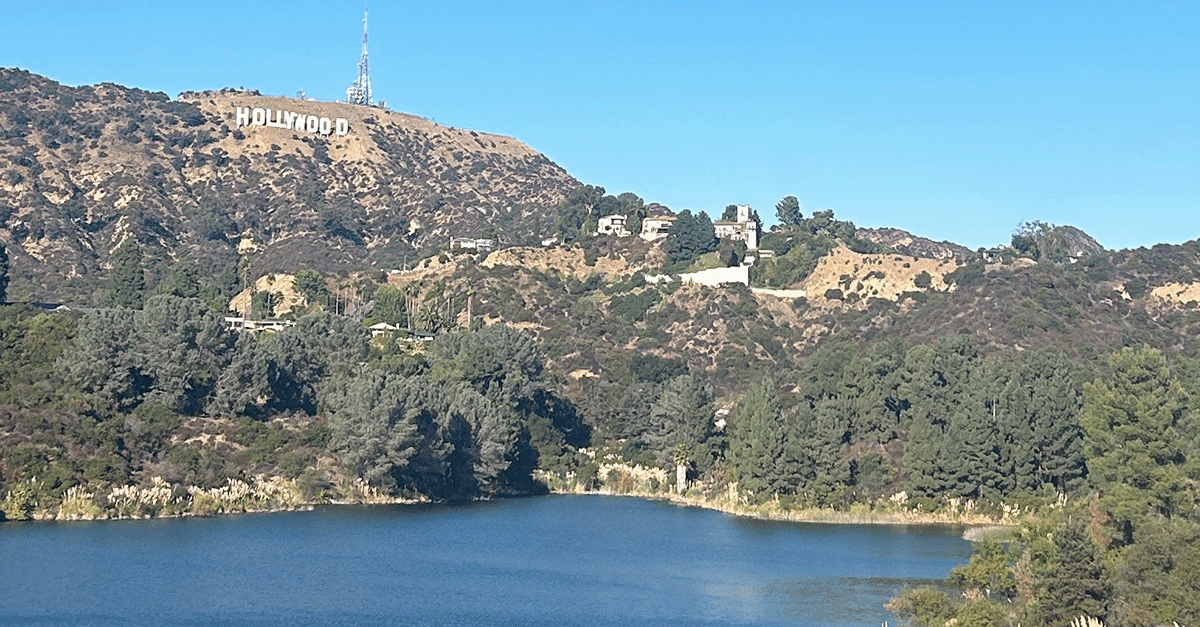 Everything Our Editor Is Packing for a Trip to L.A.