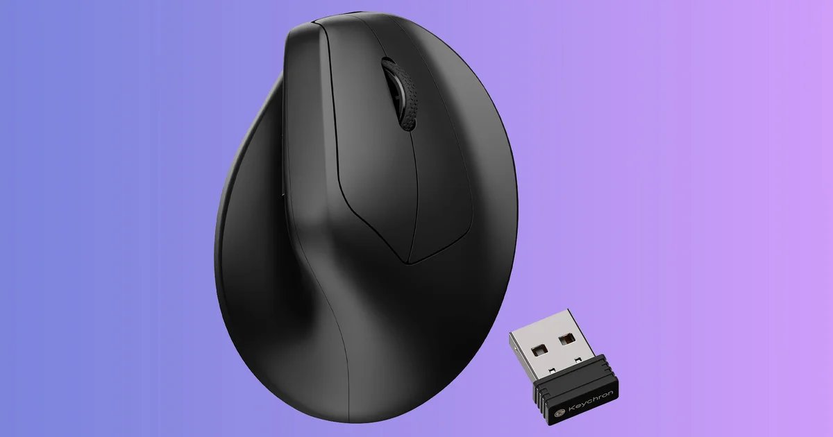 This ergonomic gaming mouse has plunged down to $60 on the final day of the Amazon Spring Sale