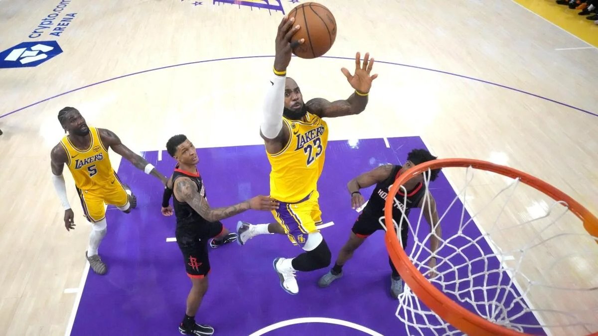 Lakers vs. Rockets prediction, odds, spread, Game 2 time: 2026 NBA playoff picks for Tuesday
