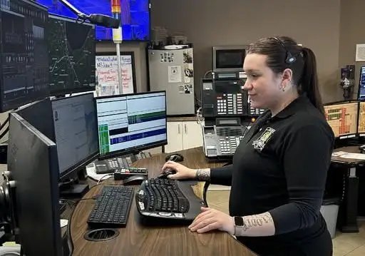 Bathurst begins using next-generation 911 service as province modernizes system – New Brunswick