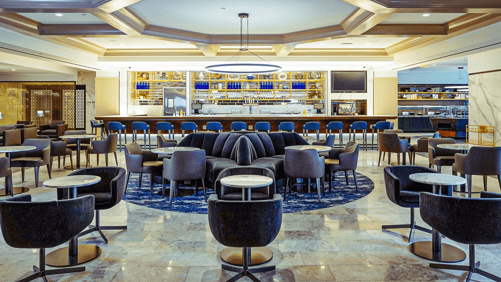 Why United Airlines Just Locked Star Alliance Partners Out Of Its Polaris Lounges
