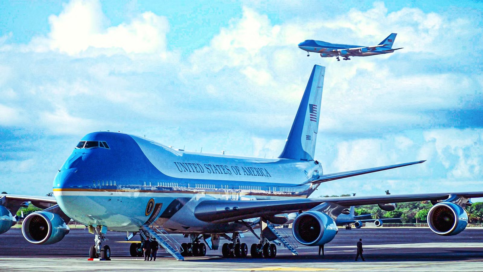 Air Force One Can Refuel In Mid-Air, But Here’s Why It Rarely Does
