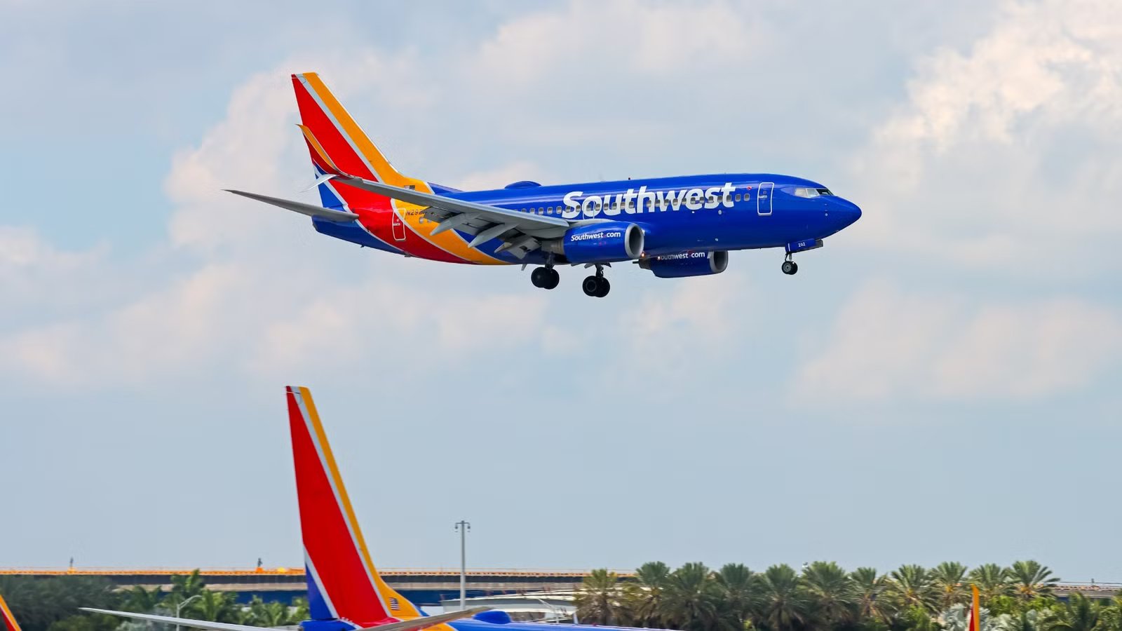 Southwest Airlines To Layoff Over 100 Employees Following Chicago O’Hare Exit