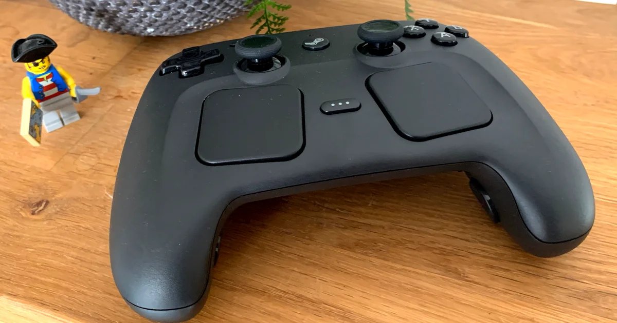 After a week testing Valve’s new Steam Controller, it’s better in almost every way – but still a bit of a niche proposition