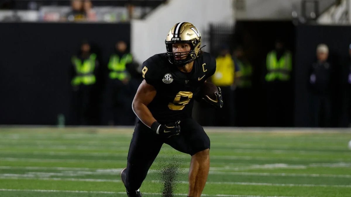 Agent’s Take: Why athletic tight ends like NFL draft prospect Eli Stowers should welcome change to WR