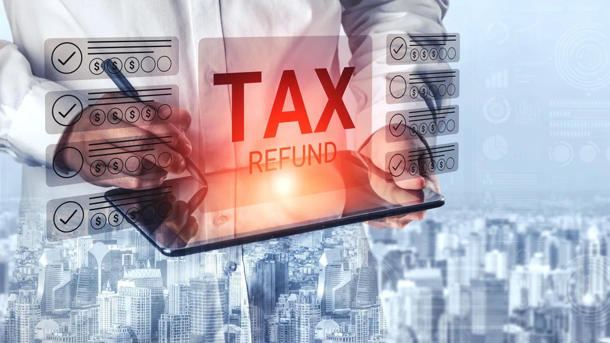 How to Track Your Tax Refund From the IRS Directly to Your Bank Account