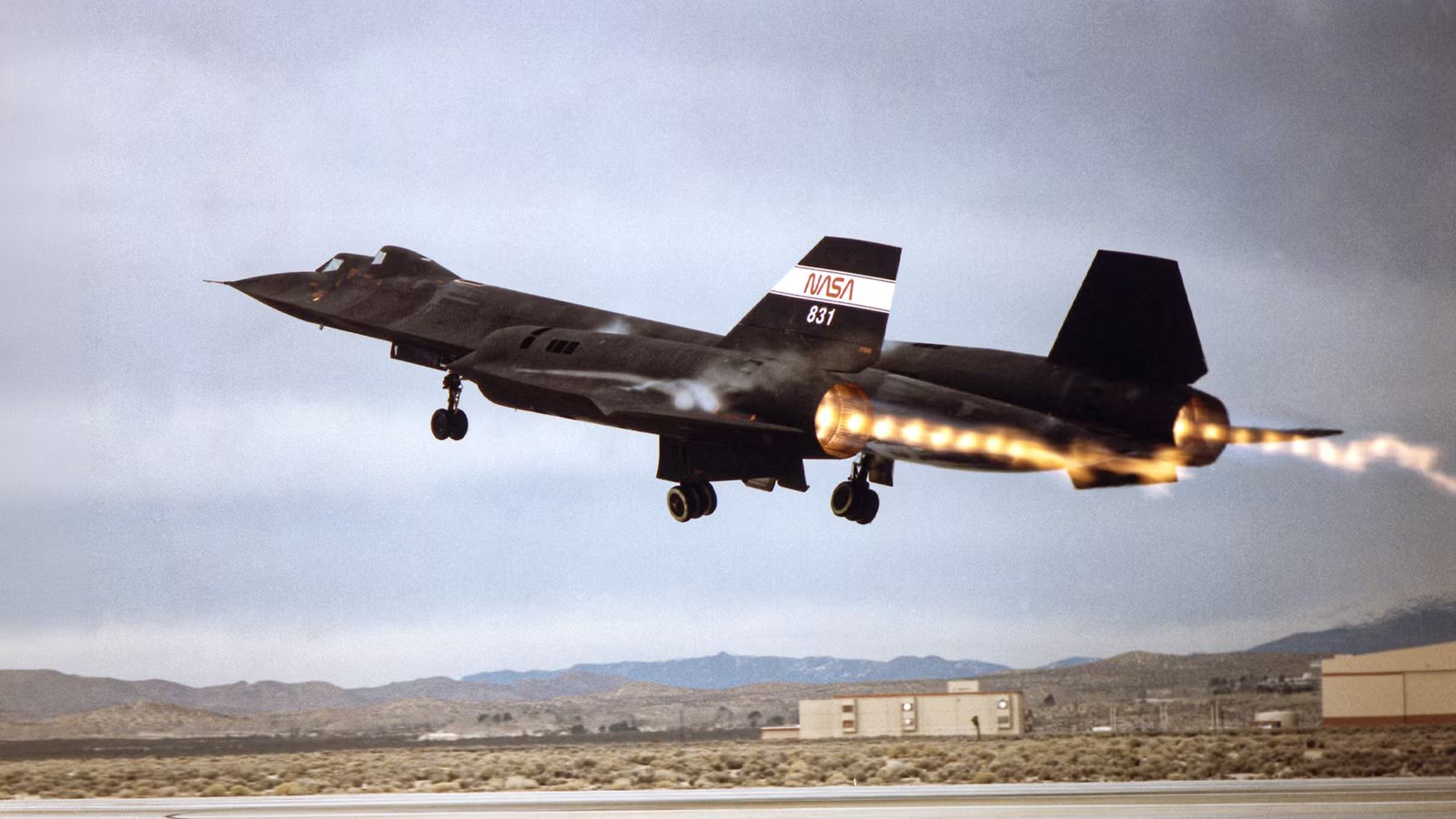 The SR-71 Blackbird’s Final Flight Set 4 Speed Records In Just 64 Minutes