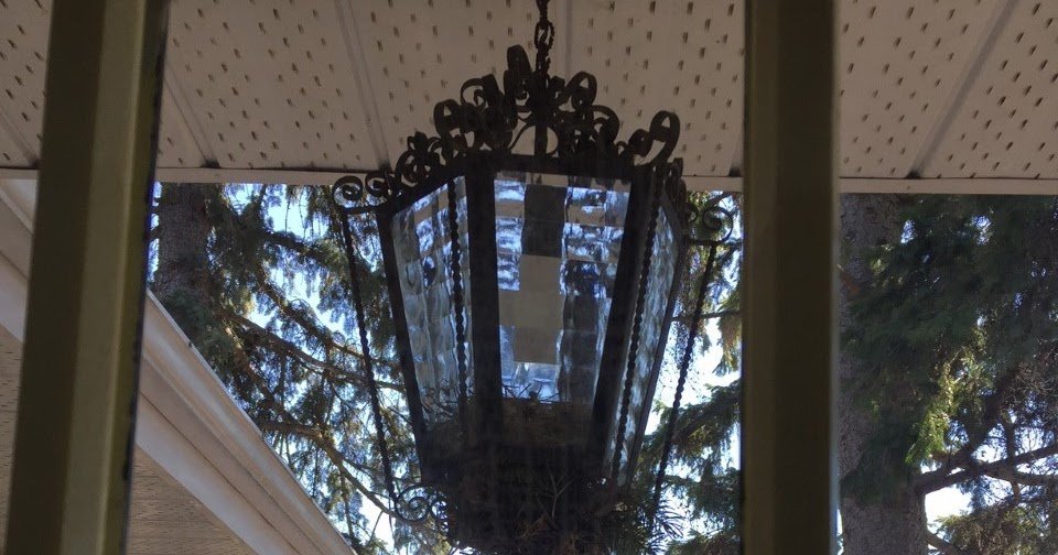 THE CAREGIVERS’ LIVING ROOM A Blog by Donna Thomson: The Divine Spark In a Caregiver’s Heart