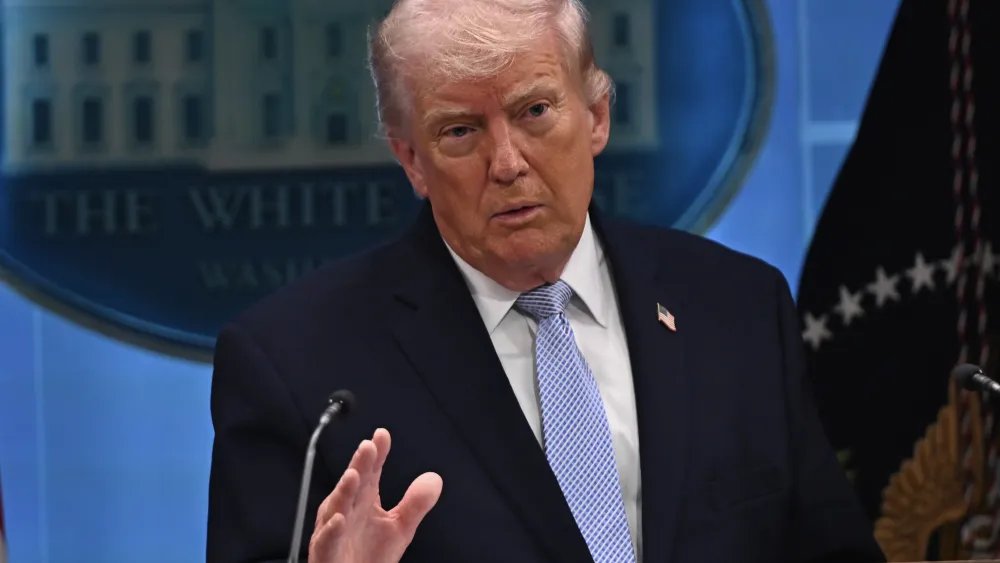 Vietnam Freight Costs Spike 30% on Iran War; Trump Floats Hormuz Tolls