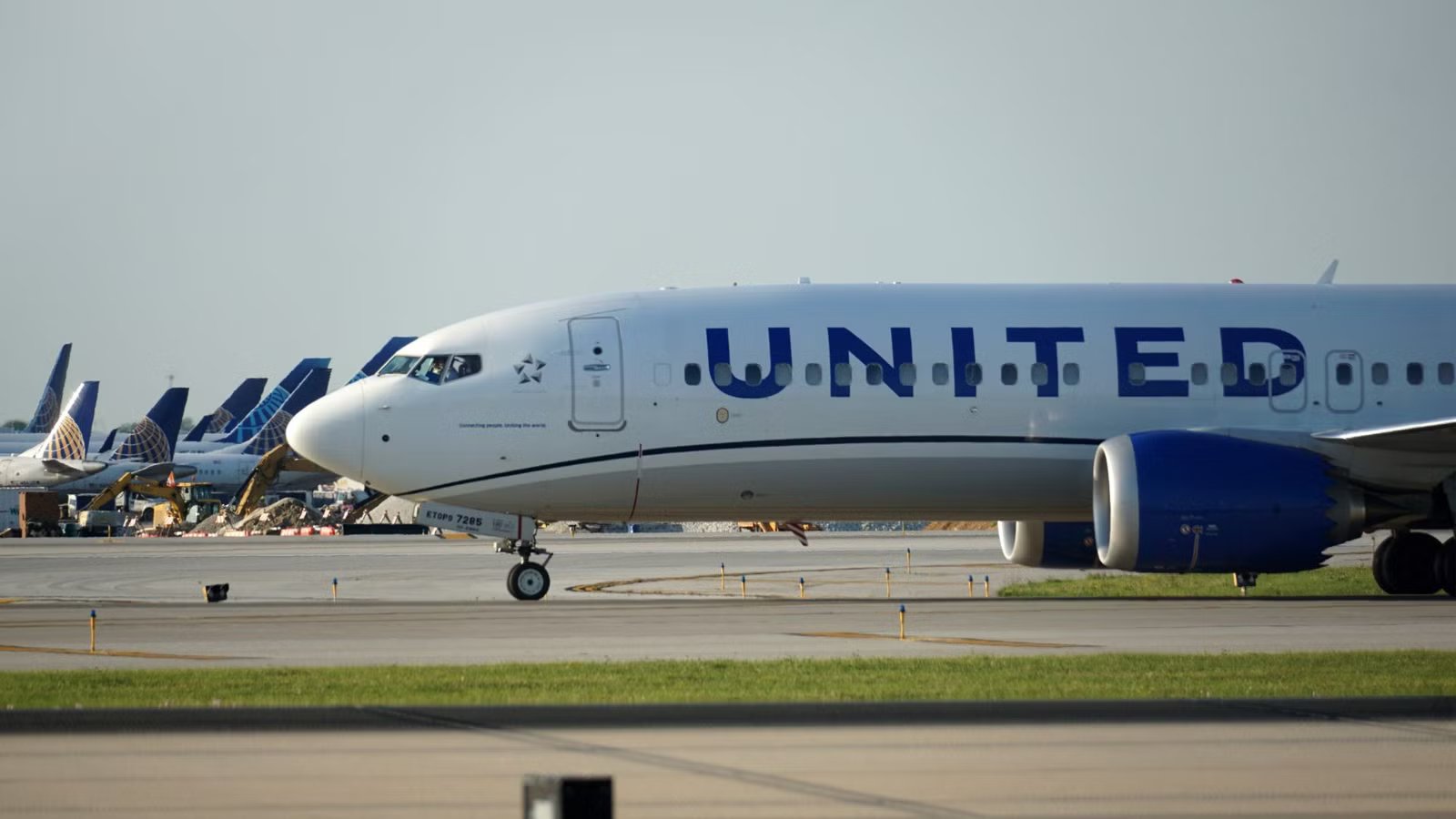 United Airlines Delays Start Of 6 Routes From Chicago O’Hare