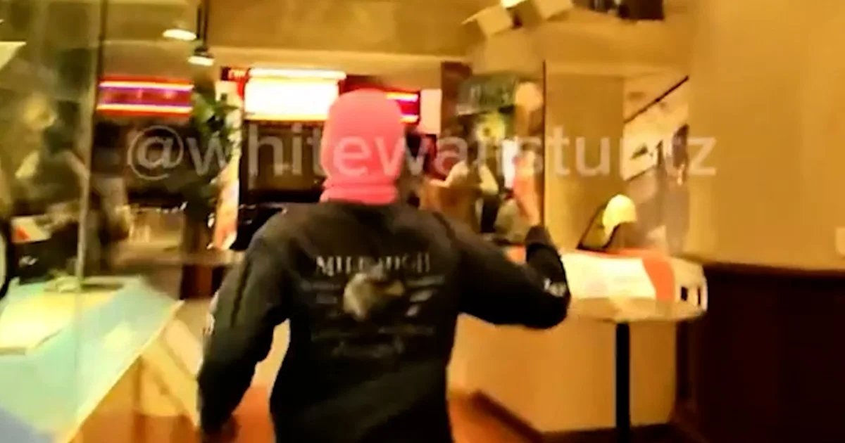 Viral videos show people run through Scientology building