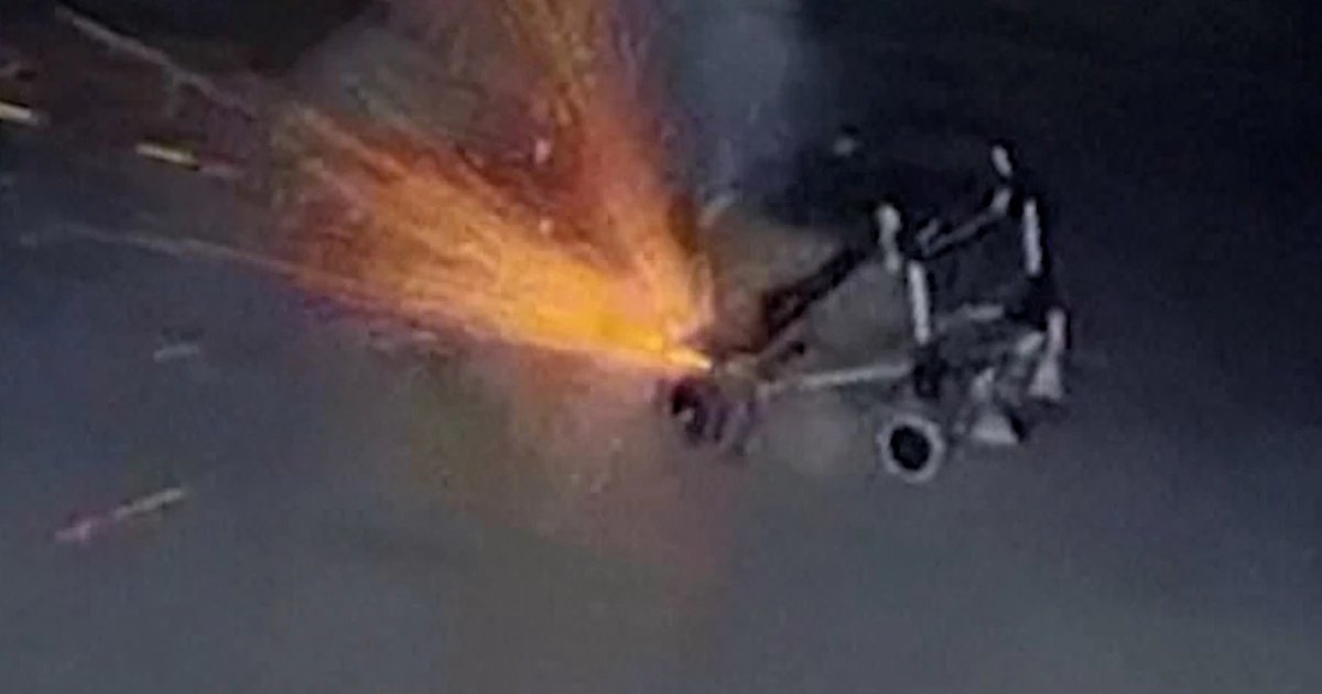 Electric wheelchair explodes in Florida driveway