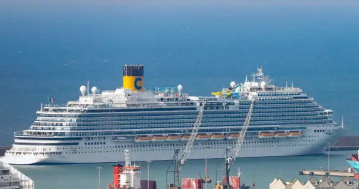 Woman dead after reportedly falling from balcony on Carnival cruise ship – National