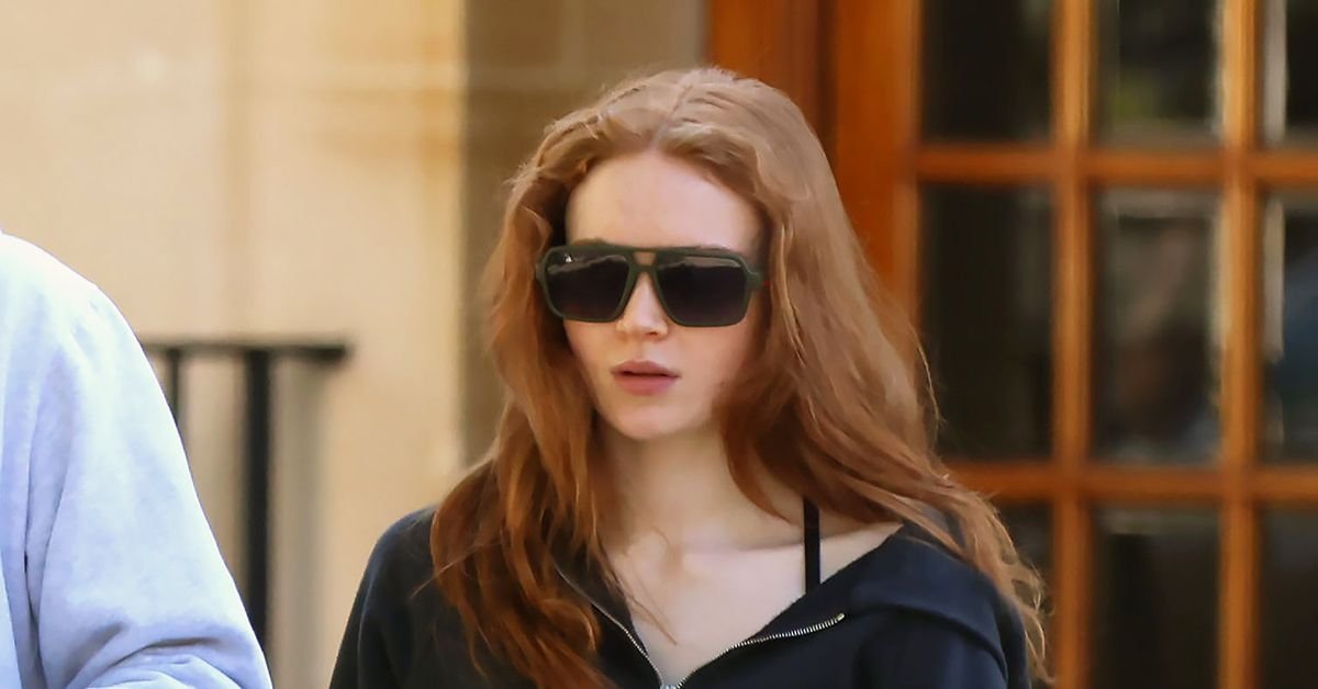 How Petite Girls Are Wearing 2026’s Favorite Shorts Trend