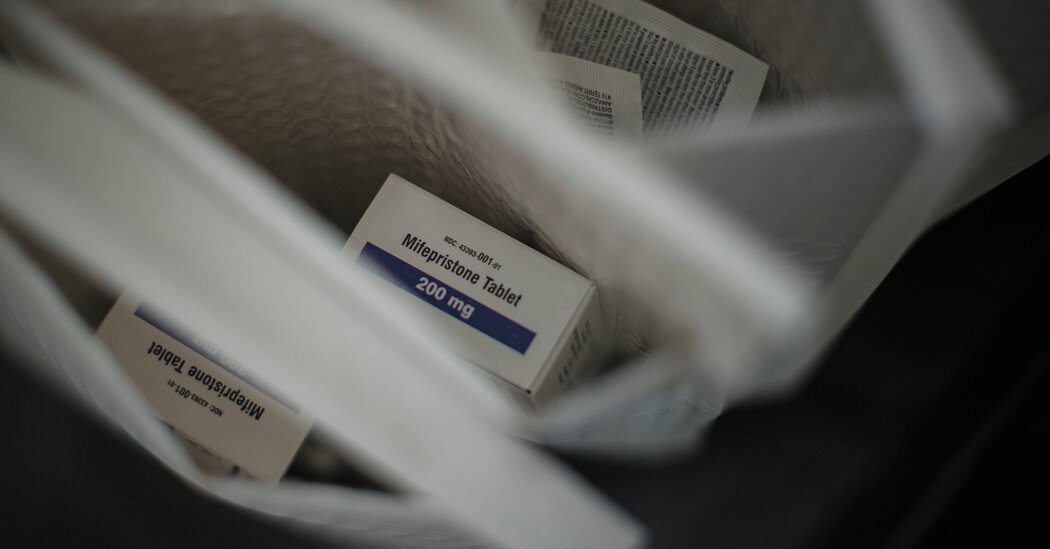 Supreme Court Temporarily Restores Access to Abortion Pill by Mail