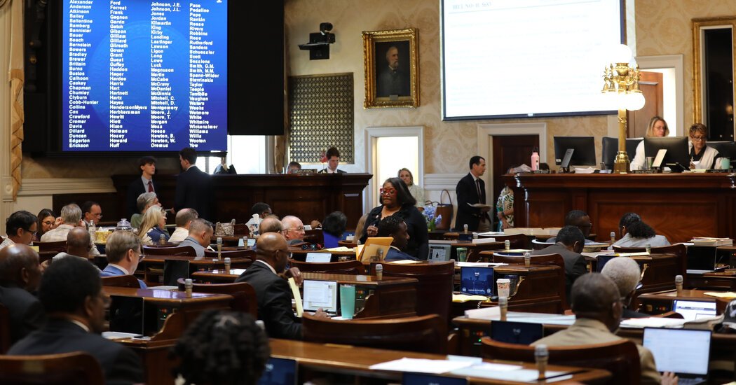 South Carolina Senate Does Not Act on New Midterm Map, Defying Trump