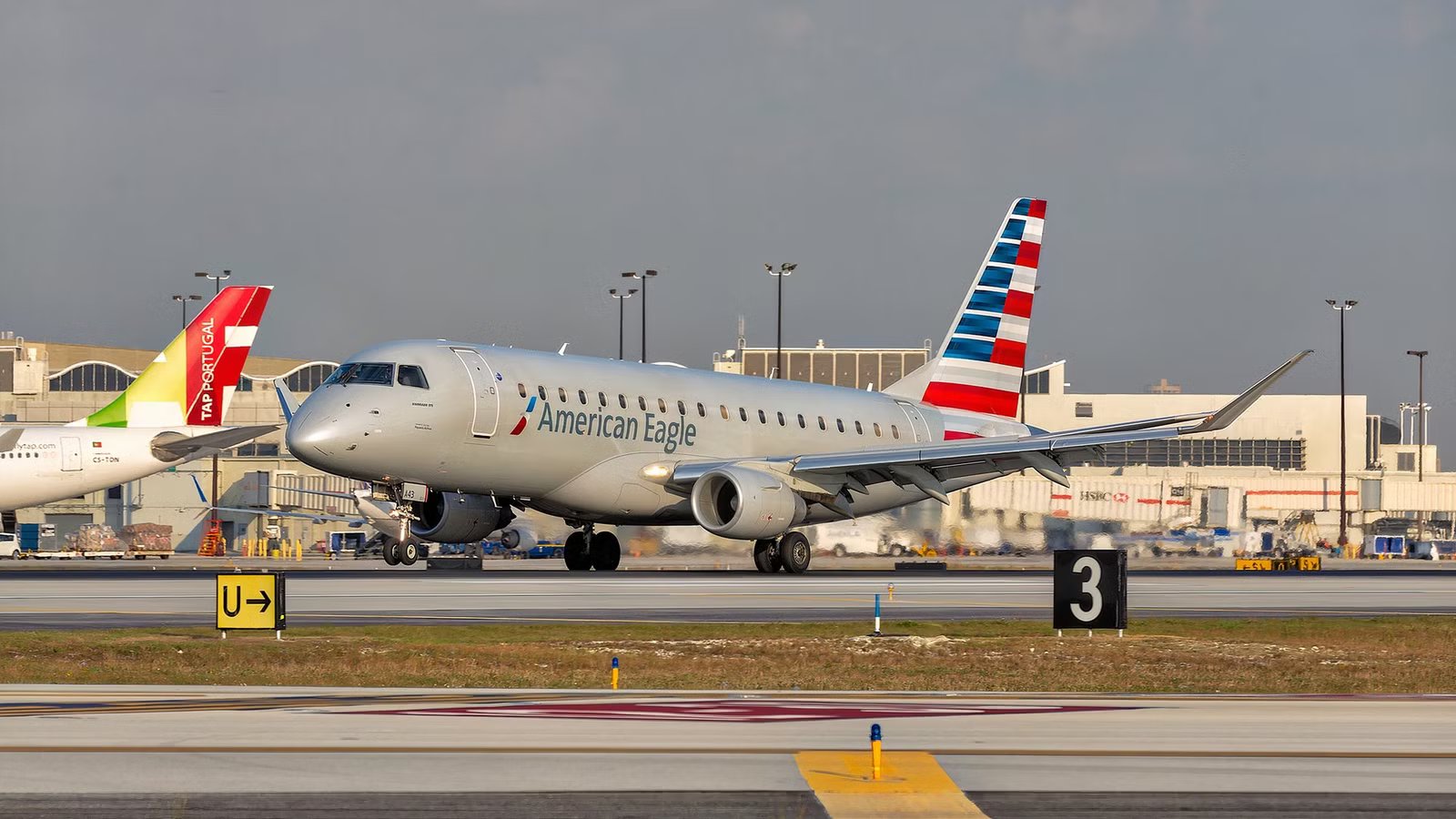 American Airlines Responds After 20-Year Top-Tier Flyer Allegedly Finds Condom In Seat
