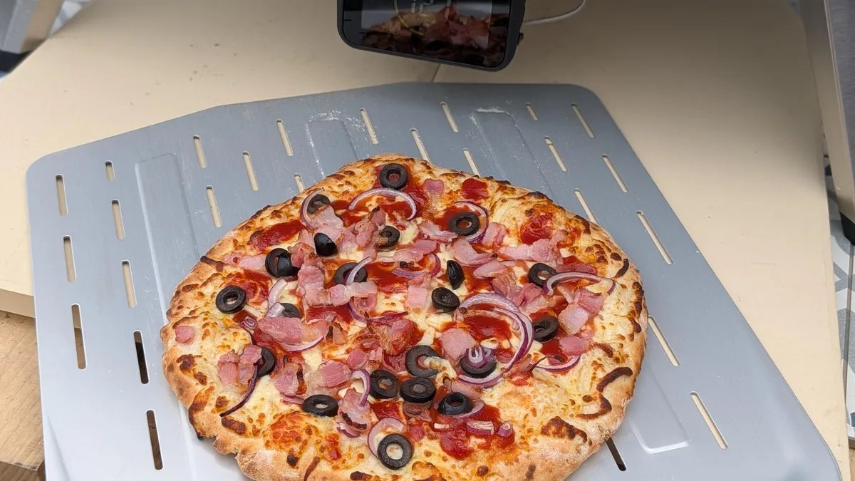 I Tried It: Ooni’s New Rotating Pizza Stone Attachment Is the Key to Making Perfect Pies