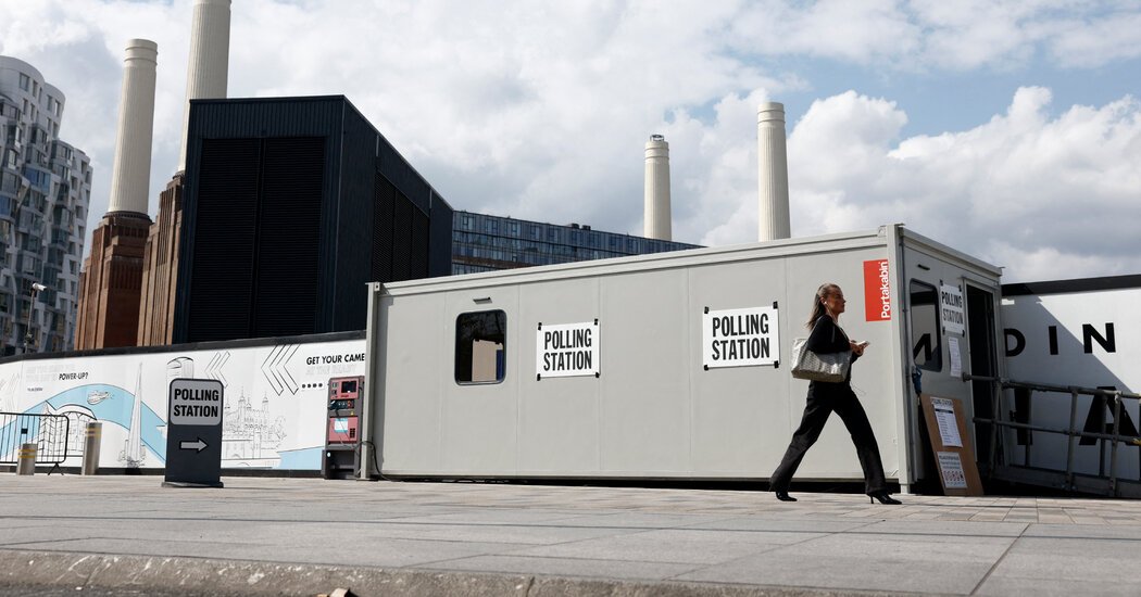 U.K. Election Results Roll In as Starmer Braces for Big Losses: Live Updates