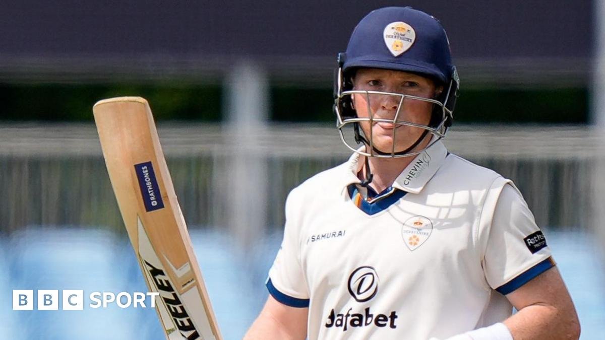 County Championship: Derbyshire wrap up win over Middlesex