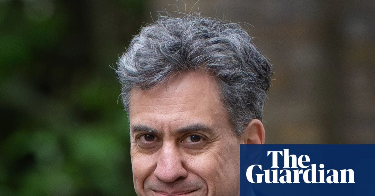 MPs from Labour’s left to urge Ed Miliband to consider leadership bid | Keir Starmer