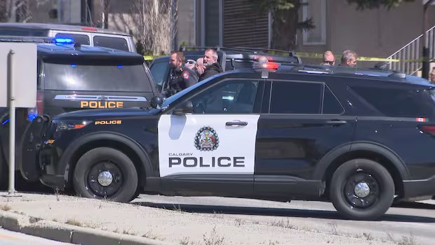 Man charged with 1st-degree murder in deaths of 2 children found in northwest Calgary