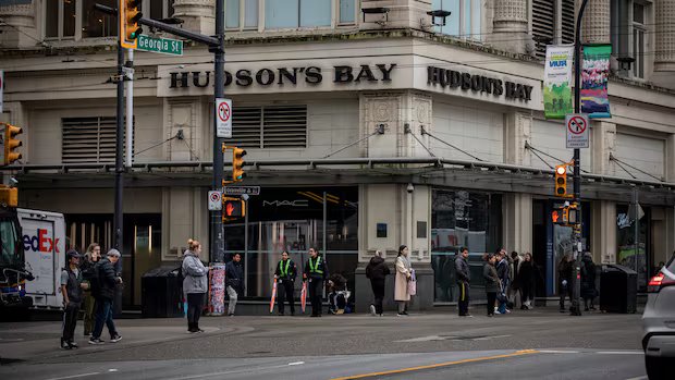 Buyers emerge for Hudson’s Bay stores in downtown Vancouver, Calgary, Ottawa: court docs