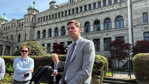 B.C. premier pushes back after softwood lumber left off list for tariff relief